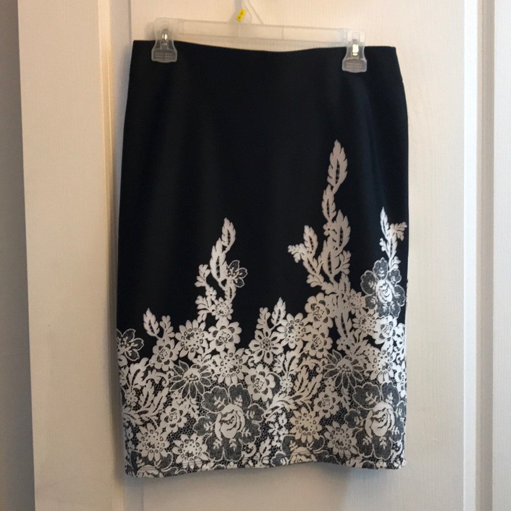 Women’s skirt